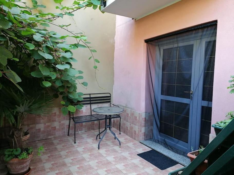 Open Space Naviglio Μιλάνο Εξωτερικό φωτογραφία
